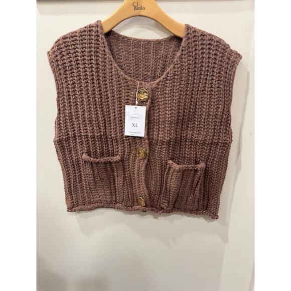 Keomud Sweater Vest - Picture 1 of 2